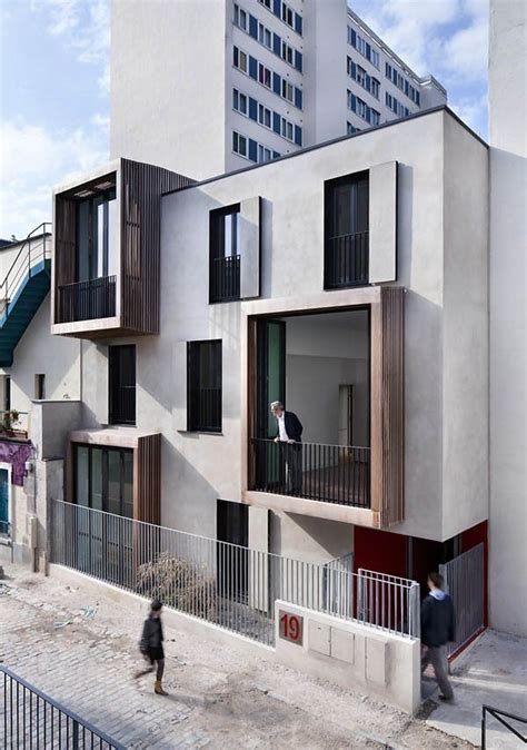 Lovely Protruding Exterior Grids Tetris Social Housing And Artist