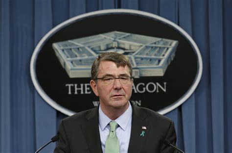 Report Pentagon To Lift Ban On Transgender People Joining Military