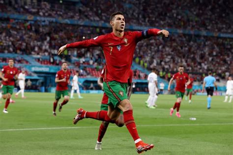 Football Ronaldo Equals International Scoring Record As Portugal Edge