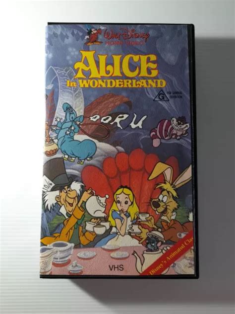 Walt Disney Classic Alice In Wonderland Rare Clamshell Pal Vhs