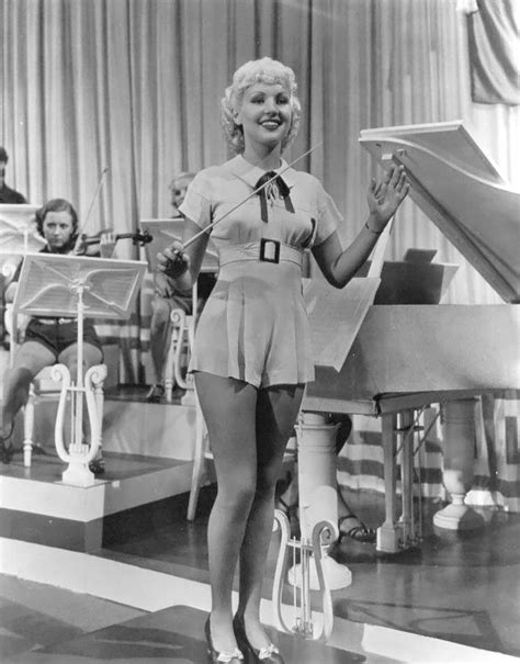 Betty Grable Classic Movies Photo 18139900 Fanpop