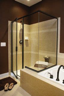 We've been defining the way people relax for a lifetime and time spent in one of our bath tubs or showers is the culmination of a pioneering history. Shower that overlaps with Jacuzzi tub - would make small ...