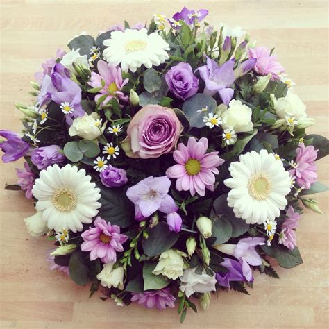Lilac Posy Pad Beautiful Flowers Simple Wedding Centerpieces Flower