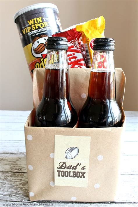This one would make a big splash in boca, but it's also ideal for the millennial dad who likes to cosplay as frank costanza. 13 DIY Father's Day Gift Baskets - Homemade Ideas for Gift ...
