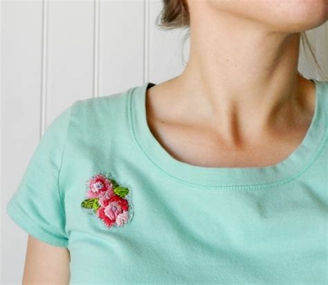 grow creative blog t shirt up cycle flower embroidery