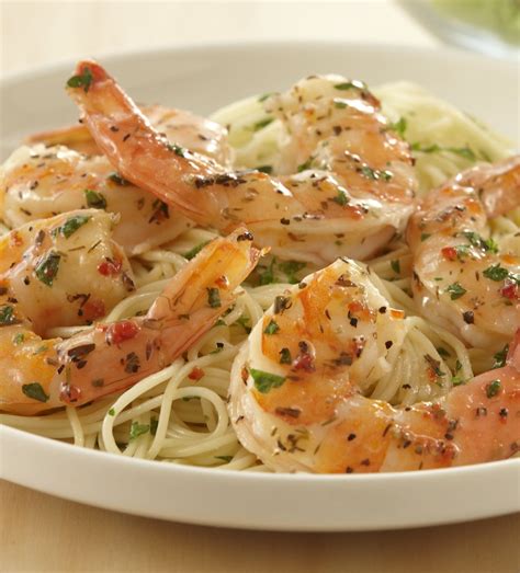Sauteed shrimp and spinach spinach makes any meal healthier, and it works its magic on this sauteed shrimp recipe. Easy Shrimp Scampi | Recipe in 2020 | Food recipes ...