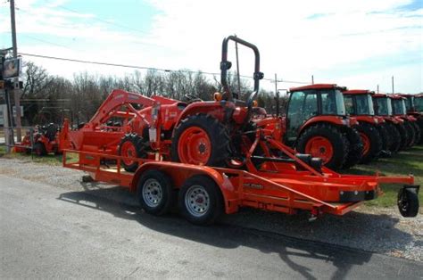 B2601hsd, 26hp, 4wd, hst transmission, 3 cylinder kubota diesel engine, kubota la435 swifttach front end loader, land pride rcr1248 48 rotary cutter, land pride bb1248 48 box blade, 18ft utility trailer with brakes, and 6 year powertrain. Advantages of Kubota Compact Tractor Packages Missouri ...