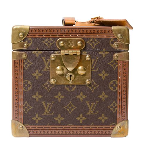 Louis Vuitton Beauty Case At 1stdibs Louis Vuitton Pill Case Louis