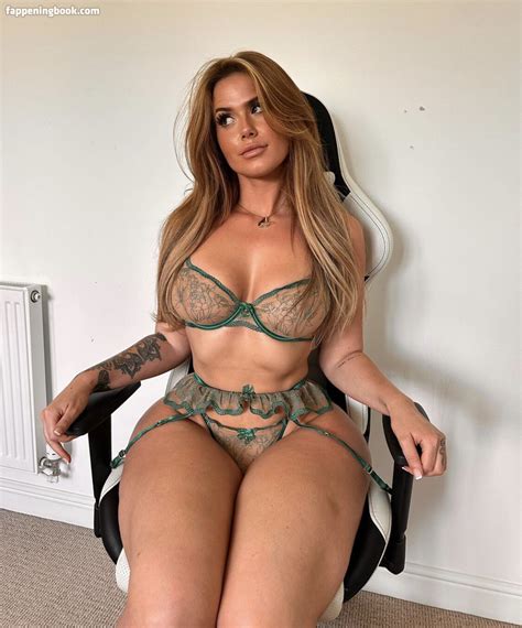 Arabella Mia Nude Onlyfans Leaks The Girl Girl