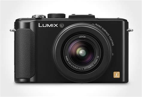 Panasonic Lumix Digital Cameras For 2012 Shouts