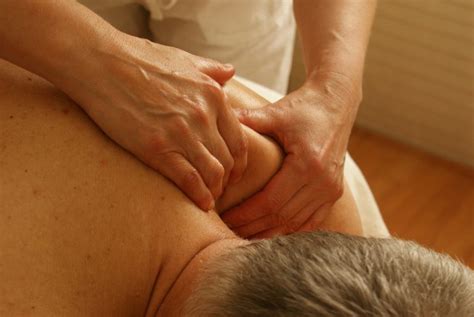 Tout Savoir Sur Le Massage Lingam Le Blog De Clem Blog Mode Homme