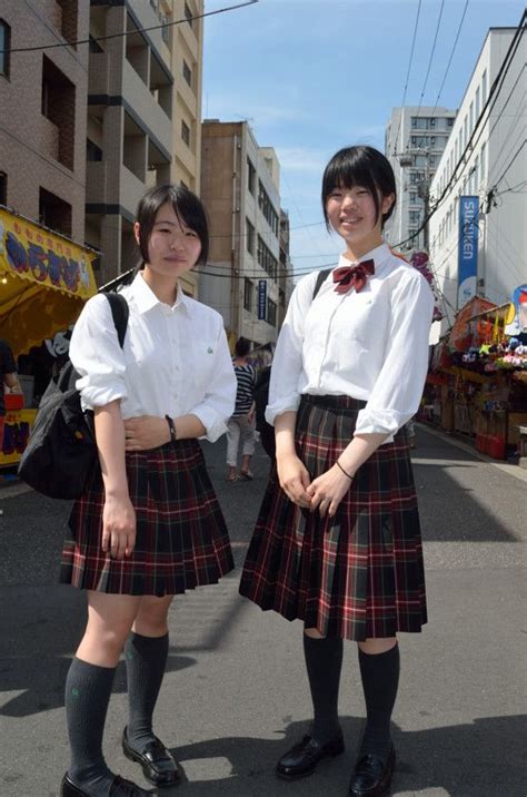 『6 11 鳥越神社 その7』 ファッション 日本の学校の制服 女子高生ファッション