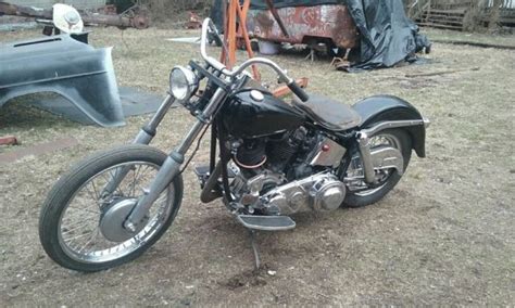 This shovelhead modification document distinctly shows d shaped ports, optimized for high velocity over the more popular bigger is better philosophy that was used then, and unfortunately is still used. 1958-1962 Panhead Chassis Motorcycle with 80 inch ...