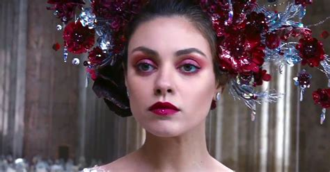 New Jupiter Ascending Trailer Pairs Stunning Visuals With Sci Fi Action