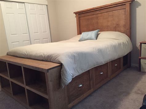 Farmhouse Bed With Storage And Bookshelf Footboard Diy Storage Bed