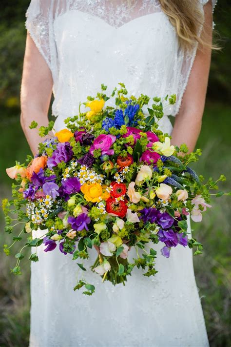 Crisp white dresses that match the fresh snowfall mixed with a hot flame of romance make a winter wedding. Bright Bohemian Texas Styled Shoot | Bright wedding ...
