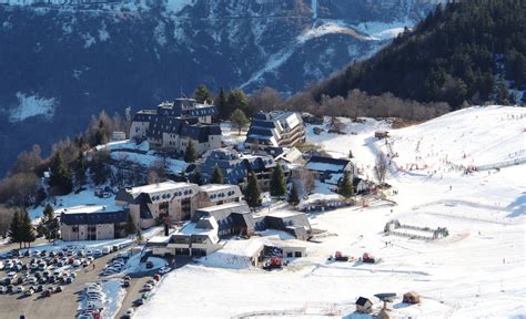 Notre Sélection Des 3 Plus Belles Stations De Ski Dans Les Hautes Pyrénées