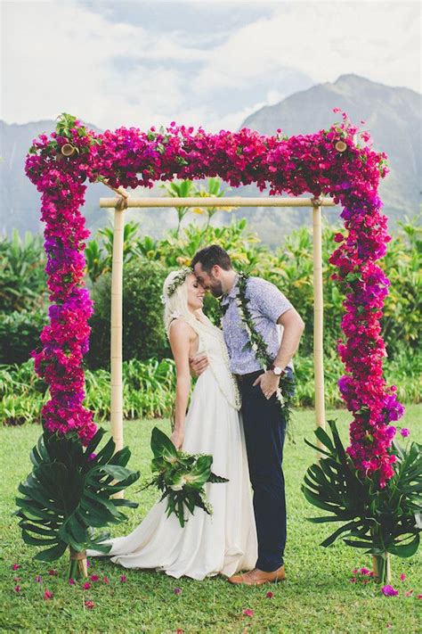 I was worried buying a wedding dress. Cool, Colourful, Gorgeous Hawaiian Wedding | Wedding ...