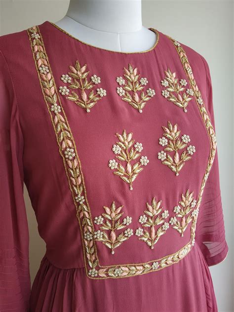 Best 11 Embroidery Designs SkillOfKing Com Embroidery Blouse