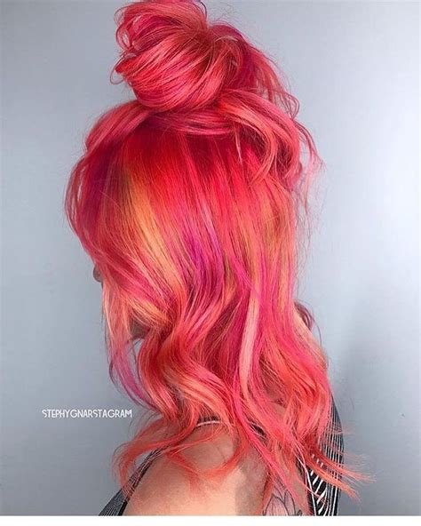 Dip dye hair is the trendiest way to wear pastel colors this summer. 32 mentions J'aime, 1 commentaires - HairPicturesl ...
