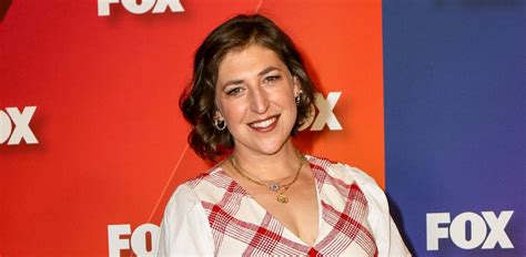 Mayim Bialik Could Host New Celebrity Jeopardy Show — Details