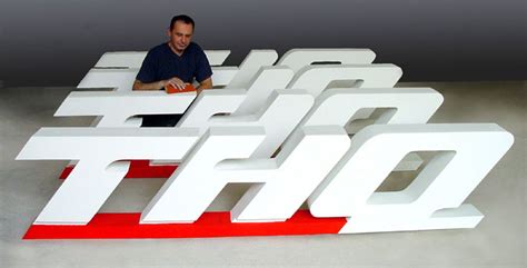 Logo from jan 12, 2011 to jan 22, 2013. THQ anuncia pérdidas por valor de 5,6 millones de dólares ...