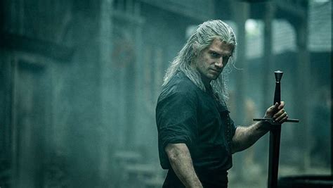 Ayu anjani putri duyung ~ misteri harta karun 2 | film jadul no sensor. Henry Cavill Geralt - Henry Cavill Is Cast As Geralt Of ...