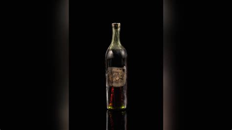 من عام 1762 مشروب كحولي نادر للغاية يحصد أكثر من 140 ألف دولار في مزاد Cnn Arabic