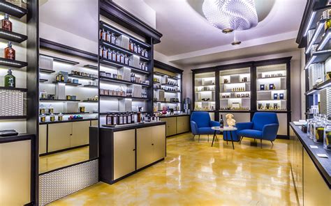 Attractive High Quality Perfume Shop Decoration Customized Interior Design
