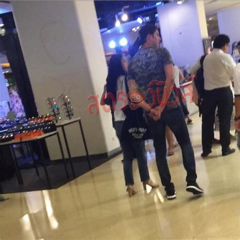 Jun 25, 2021 · มิกค์ ทองระย้า แค่ยืนถ่ายรูป แต่แคปชั่นชวนเด็ด inn news เผยแพร่ 25 มิ.ย. มิกค์ ทองระย้า ควงนางเอกใหม่ร่วมช่องเดินห้าง เปิดตัวหรือเปล่า