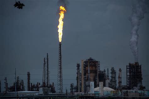 Louisiana Officials Defend Oil And Gas Industry Criticize President