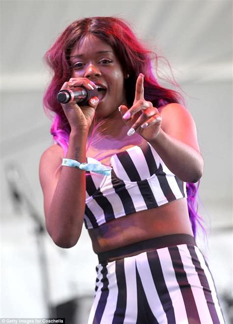 Who Is Azealia Banks Rappers Biggest Feuds Revealed After Cardi B