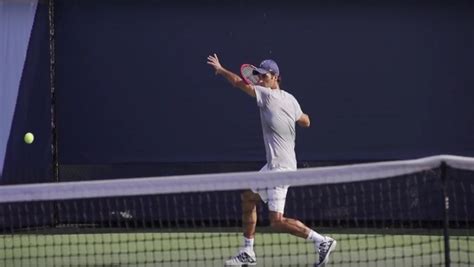 Roger Federer Forehand In Super Slow Motion 4 2013 Cincinnati Open
