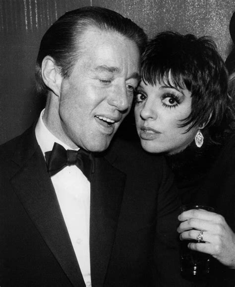 Photo of halston and liza minelli, by berry berenson perkins. Halston with Liza Minnelli in 2020 | Liza minnelli ...