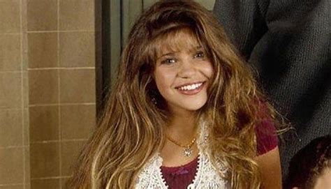 13 Reasons Topanga Lawrence Was A Perfect Role Model For 90s Girls