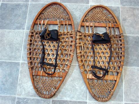 Vintage Faber Bear Paw Rawhide Wood Snowshoes Leather Strap Bindings
