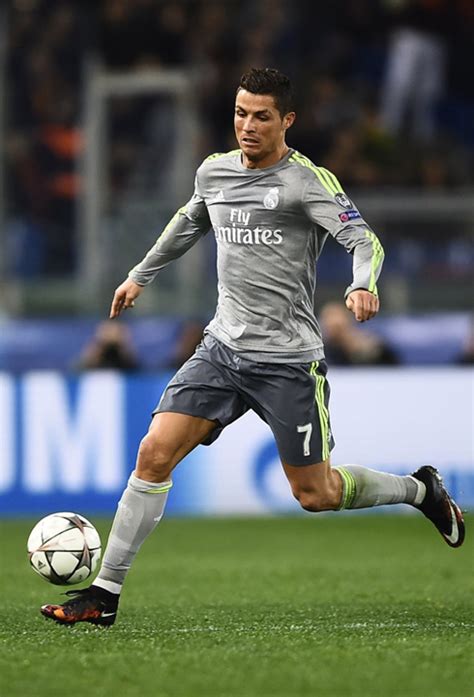 Conventional wisdom suggests psg would have to pick between the two players, but what if they were to sign both this summer? AS Roma vs Real Madrid (17-02-2016) - Cristiano Ronaldo photos