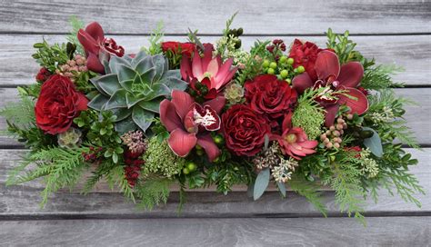 Long And Low Table Centerpiece For Christmas Handcrafted By Fleurelity Christmas Floral