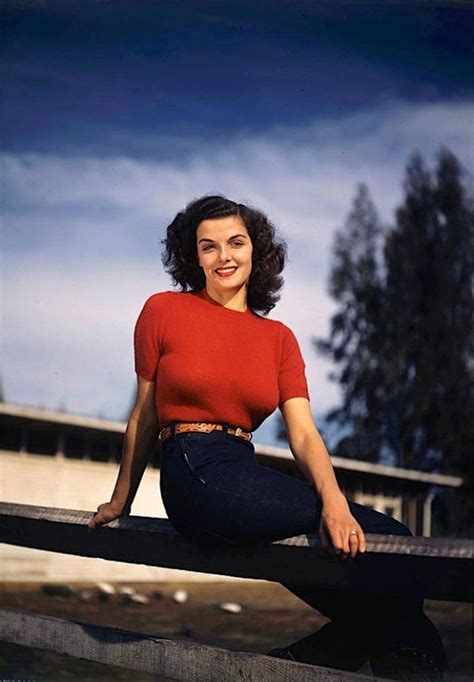 jane russell one of hollywood s leading sex symbols in the 1940s and 1950s ~ vintage everyday