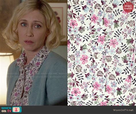 Wornontv Norma’s Pink And Purple Floral Print Shirt On Bates Motel Vera Farmiga Clothes And