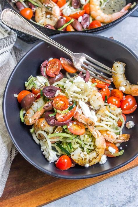 Diabetic meal delivery is customized just for you, and dietitians ensure personal dietary needs are being me delicious and diverse combinations include mediterranean, avocado shrimp, blt, and. Mediterranean Keto Shrimp Zoodles... uses one pan, only ...