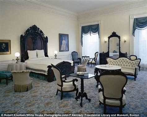 Ivanka Trump And Jared Slept In The Lincoln Bedroom Daily Mail Online