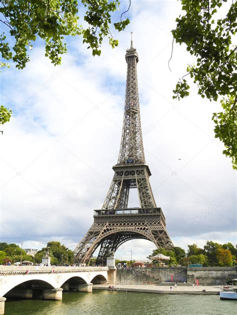Eiffel Tower Paris France — Stock Photo © Vitalinka 85222042