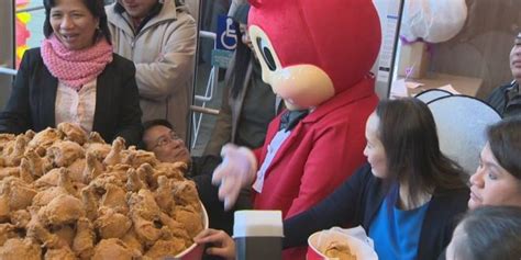 Jollibee Opens First Restaurant In Canada Canada Journal News Of