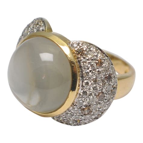 Genuine moonstone, labradorite, opal, raw crystal, diamond & pearl jewelry. Moonstone Diamond 18ct Gold Ring - SOLD - Plaza Jewellery