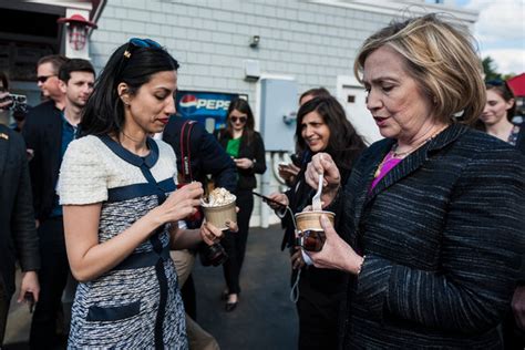 Huma Abedin A Clinton Aide Is Back In Spotlight As Republicans Seize On Emails The New York