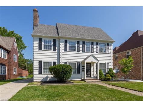 18701 Winslow Rd Shaker Heights Oh 44122 Trulia