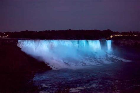 Niagara Falls Usa Night Illumination Walking Tour Getyourguide