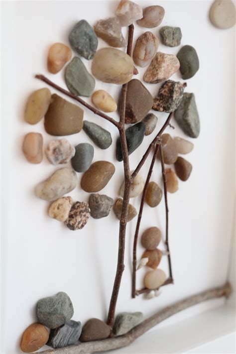 Pebble Art- Create a Super Easy DIY Pebble Art Tree {Easy Art/Craft Ideas} | Pebble art, Pebble ...