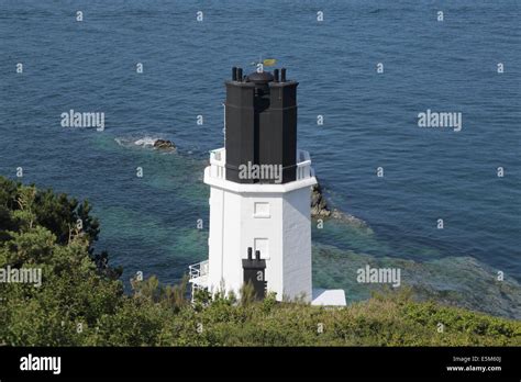 st anthonys head lighthouse on the south cornwall coast Stock Photo: 72358514 - Alamy